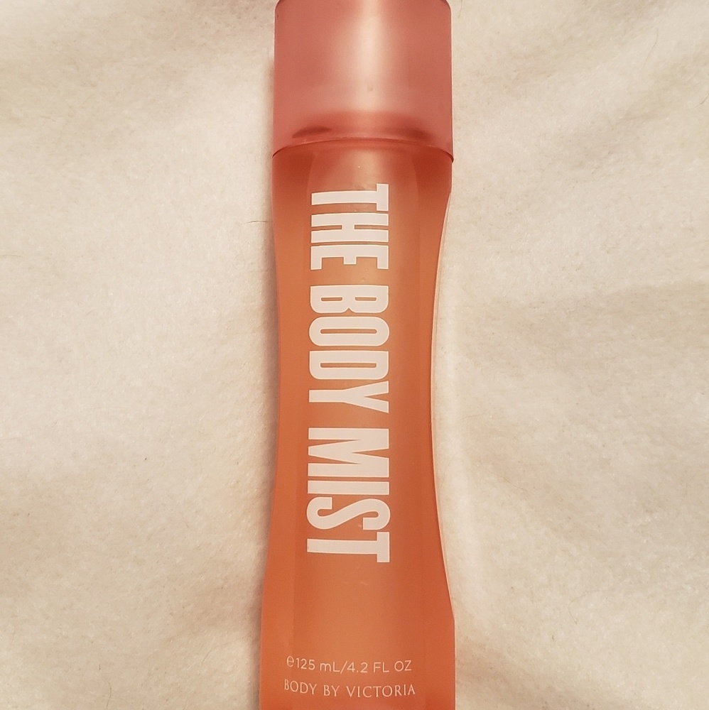 Victoria Secret body mist spray